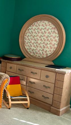 Dresser & Mirror