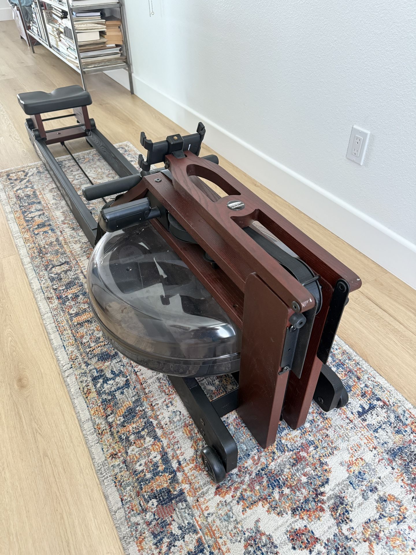 NWOB WATER-ROWER CLUB SERIES IV EXERCISE MACHINE