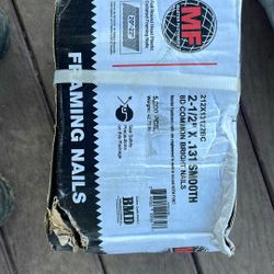 MF Framing Nails 2 1/2“ X .131 Smooth 8D Common Bright Nails 5000 Piece