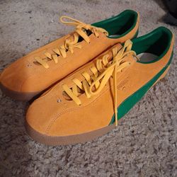 Puma sneakers