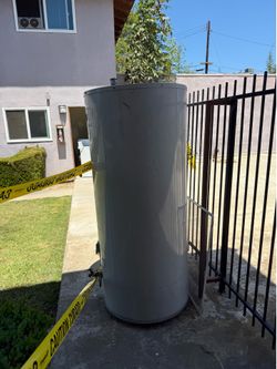 Water heater for free 80 gallon