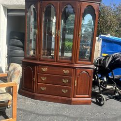 China Cabinet Vintage Ethan Allen
