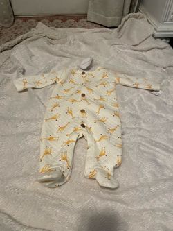 Baby Giraffe Print Quilted Footed Romper
