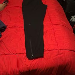 Lululemon Men Joggers