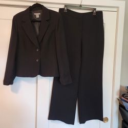Ann Taylor - Black Pant Suit 