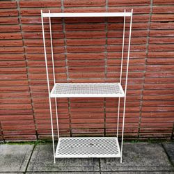 Cream Metal 3 Shelf Outdoor Stand 