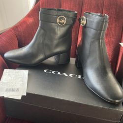 Coach Purse Leather Boots Riding Walking Brand New With Box/receipt 