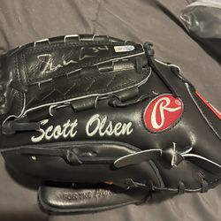 Scott Olsen Signed Glove