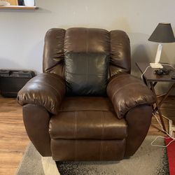 Pair of Leather Recliners