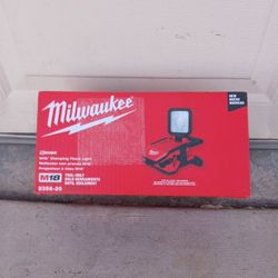 Milwaukee M18 