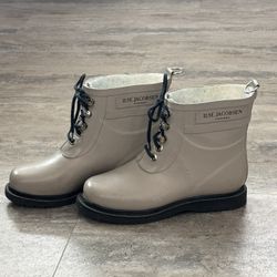 Ilse Jacobsen Hornbaek Short Rubber Rain Boots Womens Size 37 (US 7)