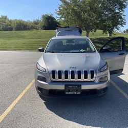 2016 Jeep Cherokee