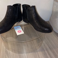 Cat And Jack  Booties 