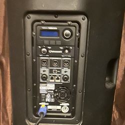 2 TURBOSOUND IQ15 Speaker