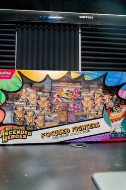 Pokémon Ascended Heroes Focused Fighters Premium Collection - Sealed