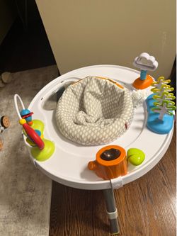 Skip Hop Explore & More Baby’s View 3-Stage Activity Center – Excellent Condition