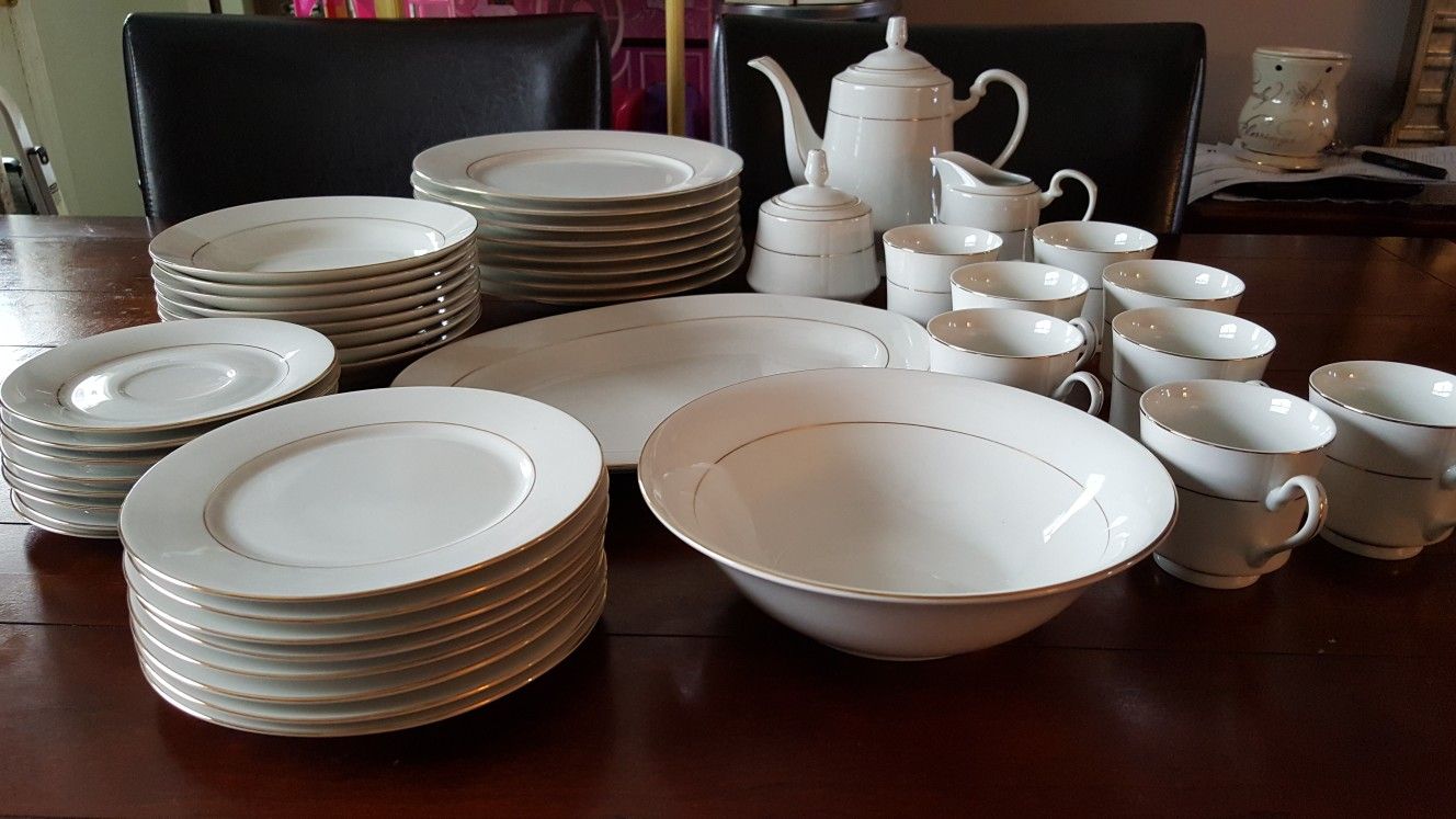 Sango Fine China 8404