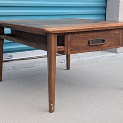 Vintage Mid Century End Table by Lane, c1960s