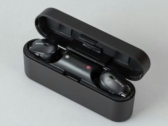 Sony wf1000x Bluetooth headphones