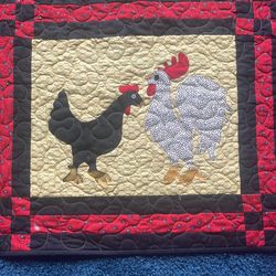 Happy Chicken Quilt
