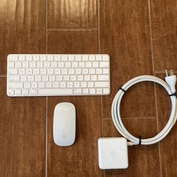 Authentic Apple MacBook Accessory Bundle