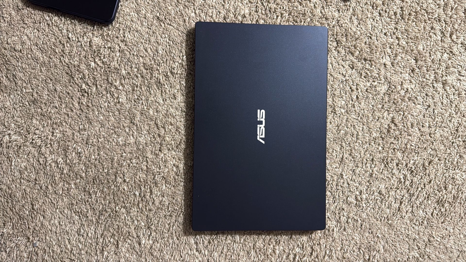 ASUS E5 10