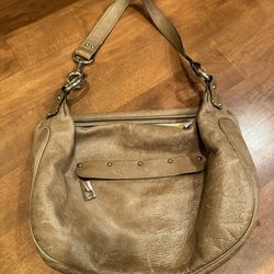 Woman’s Marc Jacob’s Leather Purse Shipping Avaialbe 