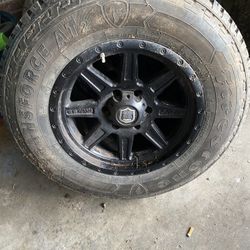 Almost New Mickey Thompson Reagan’s 38 Mts 