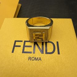 FF Gold Ring Size 9