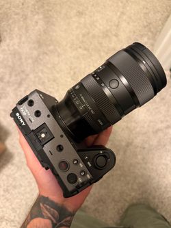 Sony FX30 Cinema Line Camera with Sigma 17-40mm f/1.8 Lens