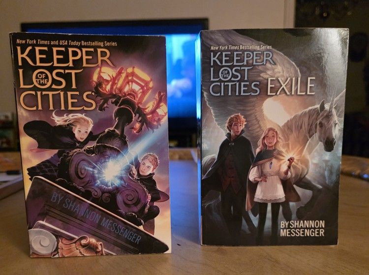 2 BOOKS Keeper of the Lost Cities Books 1 & 2