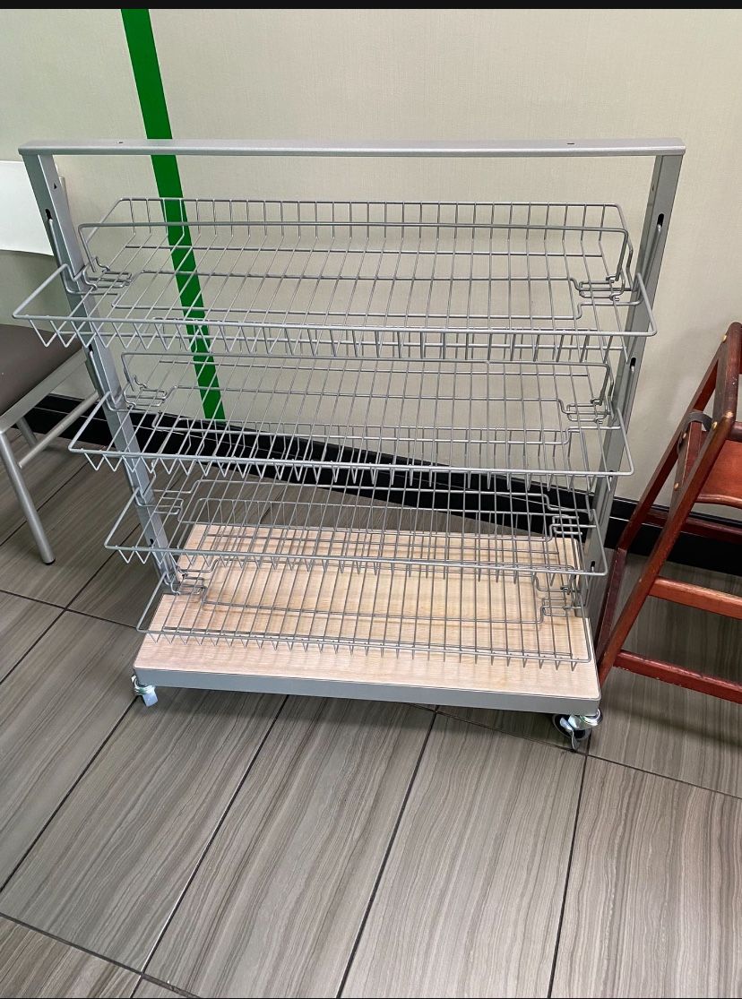 Rack For Snacks Commercial 