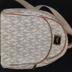 Michael Kors Medium Backpack 