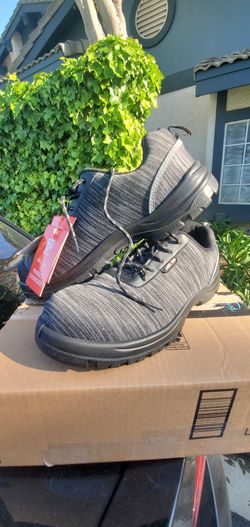 Mens Safety Shoes- Size 11.5