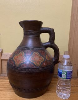 Beautiful Heavy Pottery Vase (pick Up Only) Montrose And Central 