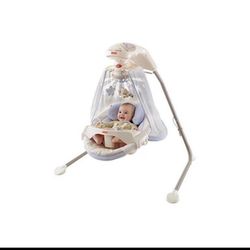 Fisher-Price Starlight Papasan Cradle Baby Swing