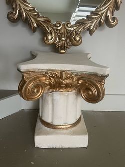 Italian mirror with pedestal