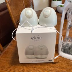 Used In Good Condition Elvie breast pump And Accessories 