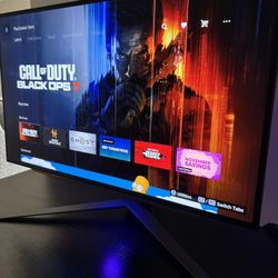 Gaming Monitor WITH FREE DESK! 