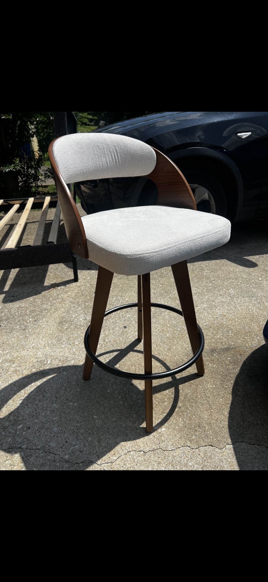 Counter Height Bar Stool for Kitchen Island, 30.3" Modern Upholstered Bar Chair, Swivel Barstools with Back and Wood Legs (Beige Fabric) (1 Only)