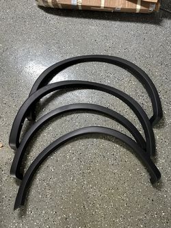 Truck Fender Flares Set – Matte Black (4 Piece)