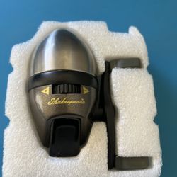 Closed Face Fishing Reel. 