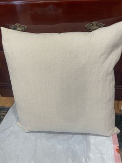 decorative pillows