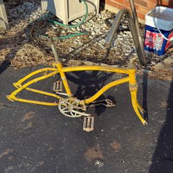 Vintage 1970’s Huffy Dangler Muscle Bike 