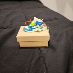 CUSTOM 3D SHOE KEYCHAIN