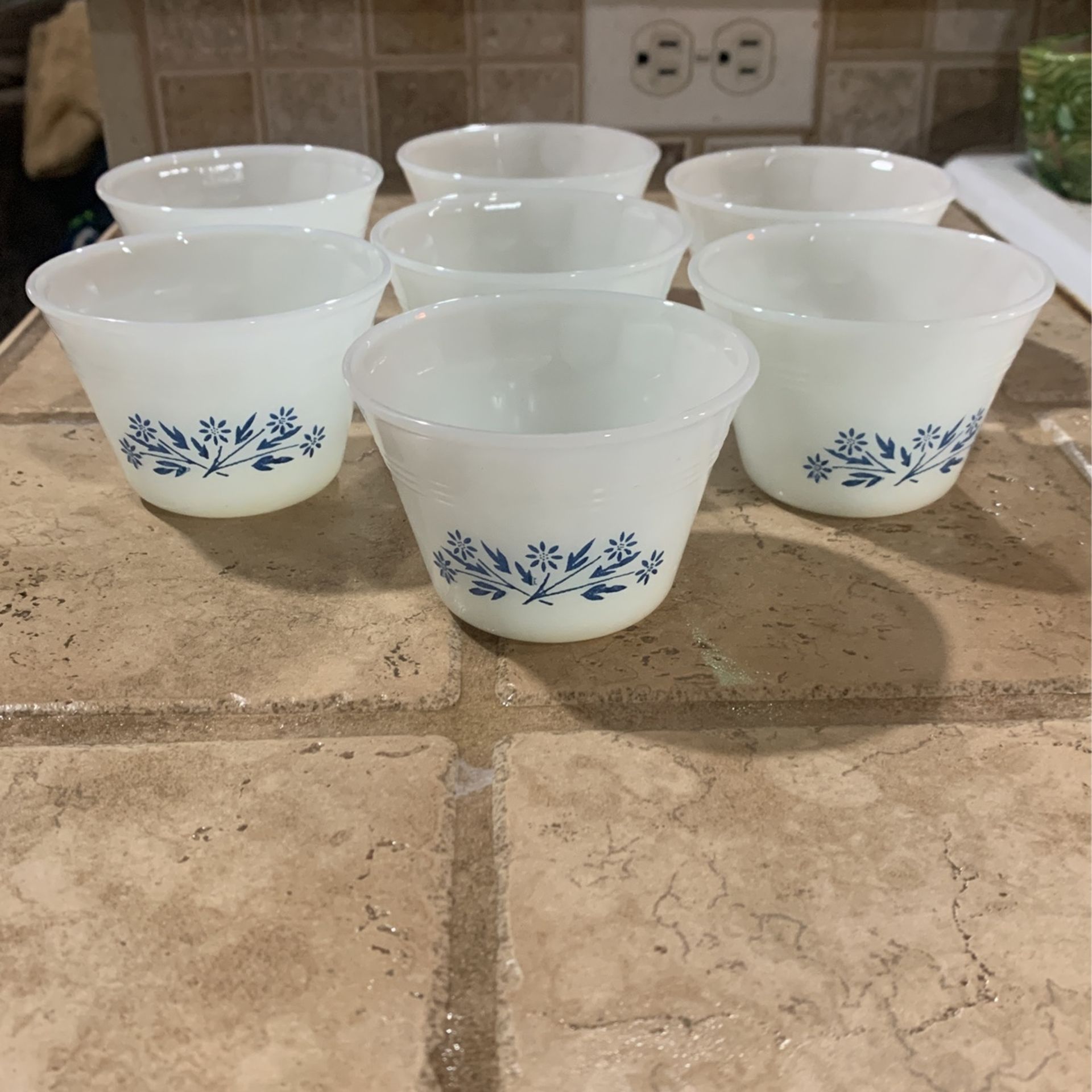 7 Vintage Dynaware Pyr-O-Rey Cornflower Blue Dish Custard Cup Milk glass Vintage