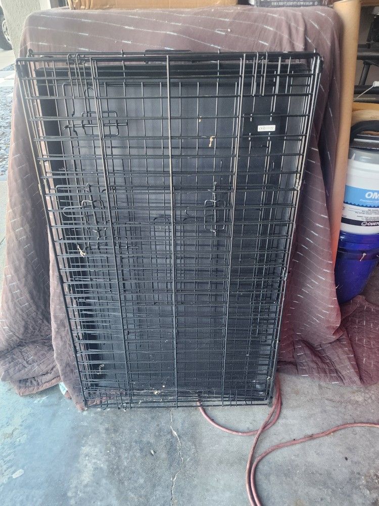 Dog CRATE 36"