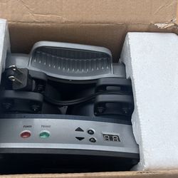 Hamilton Beach sandwich maker 