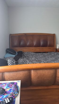 King bed frame