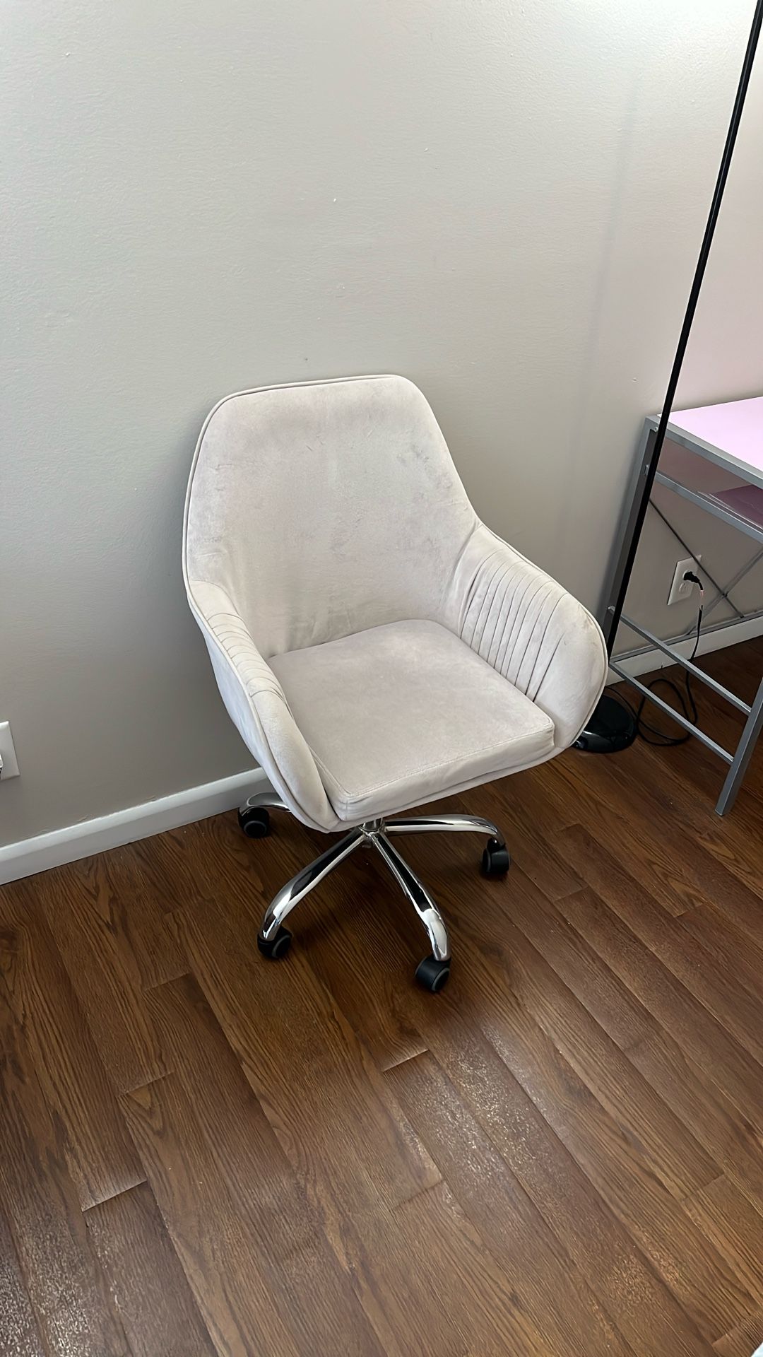 Computer Desk And Chair